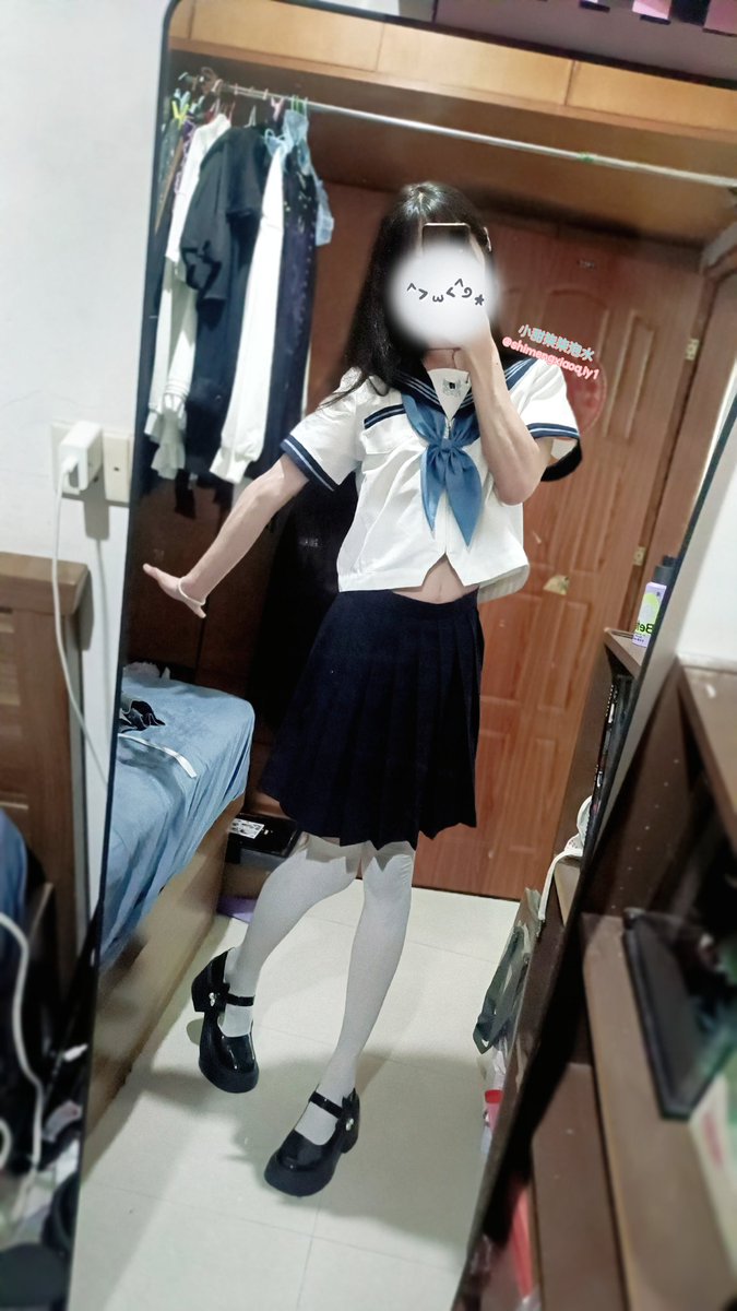 小甜柒柒泡水 tweet media