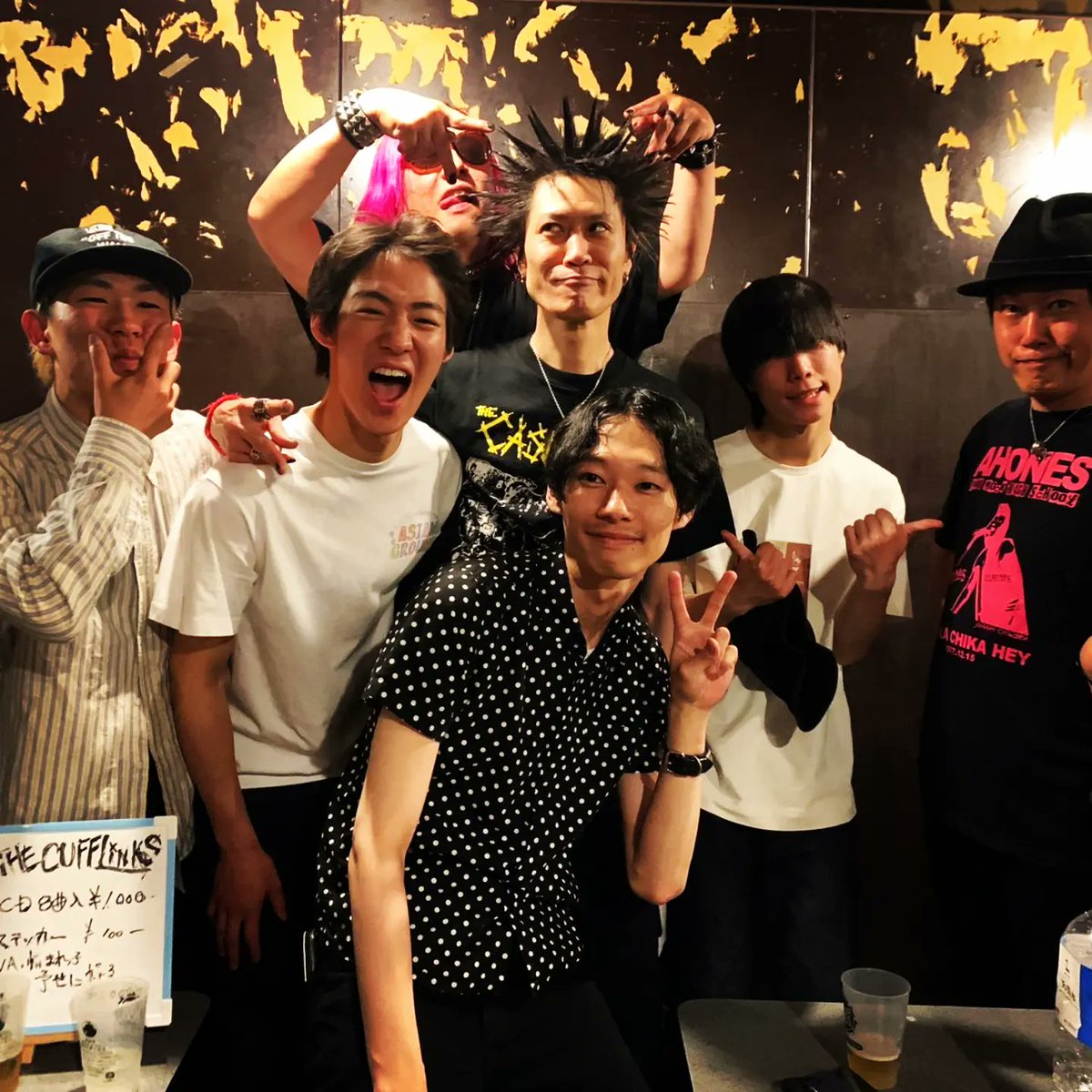 goTCLX's tweet photo. 【THE CUFFLiNKS】
 LIVEでした
あの場にいた全ての人達にTHANX★
おかけで楽しい夜になりました！
フルマチタロウさんも毎度THANX★

次の6月も気合い🔥
また楽しみましょー

5/16(土)新潟古町WOODY
~ASIAN GROUND “RYO GOES TO JAPAN TOUR~
ASIAN GROUND
OPTIONS
NITRO RATS https://t.co/q9BqlGzcGY