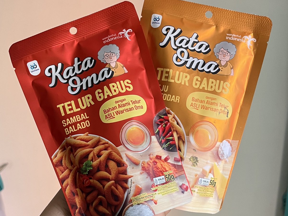 hlogwarts's tweet photo. bener-bener gabisa stop tiap ngemil 2 snacks ini… NAGIH BANGET😩👍🏻 https://t.co/mL70Xu3Kxa