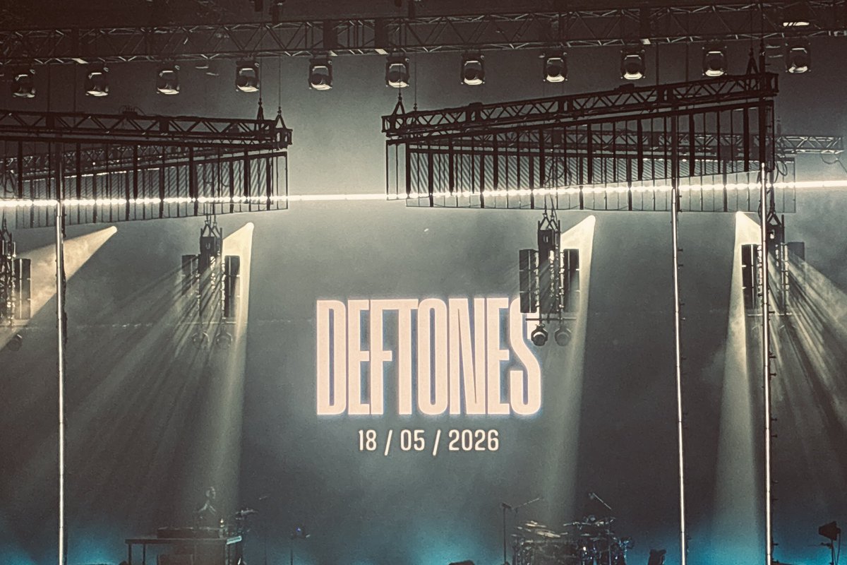 aenima0927's tweet photo. DEFTONES最高でした！#Deftones 
#東京ガーデンシアター https://t.co/NEkOocQM5A