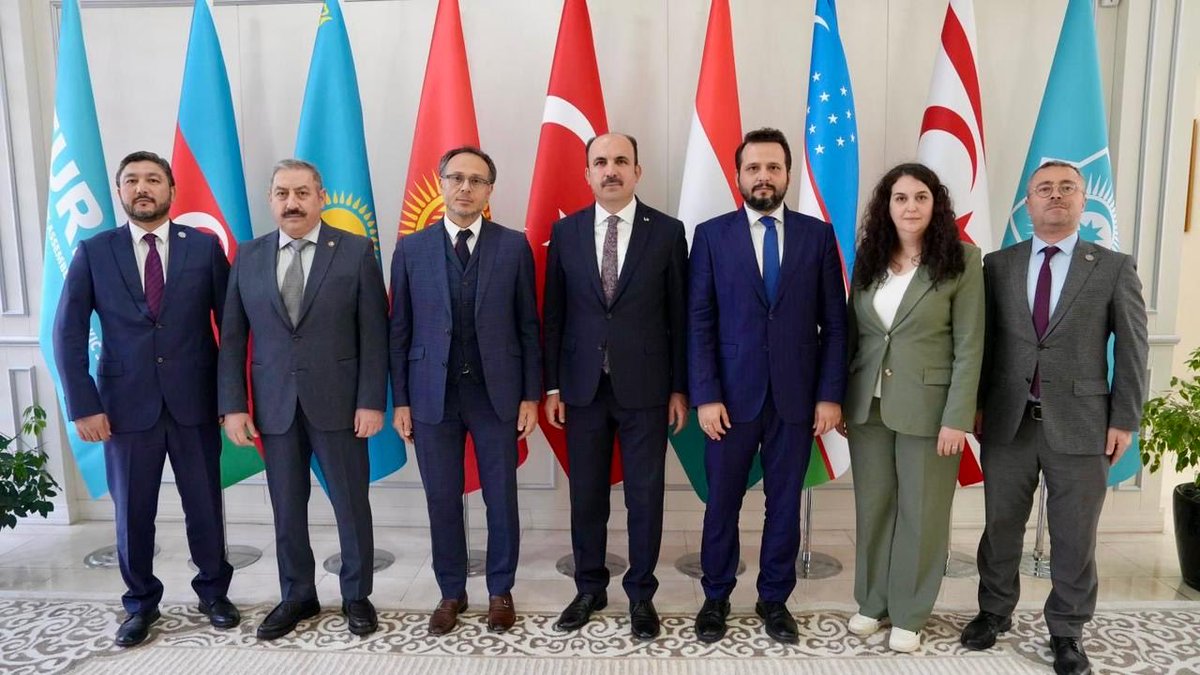 TURK_PA's tweet photo. TÜRKPA Baş Katibi Türk Dünyası Bələdiyyələr Birliyinin (TDBB) Prezidentini qəbul edib
18 may 2026-cı il tarixində Türk Dövlətləri Parlament Assambleyasının (#TÜRKPA) Baş katibi cənab Ramil Həsən (@RamilRhasanov) Türk Dünyası Bələdiyyələr Birliyinin (#TDBB) Prezidenti və Konya Böyükşəhər Bələdiyyəsinin sədri cənab Uğur İbrahim Altayı TÜRKPA-nın Beynəlxalq Katibliyində qəbul edib.
***
TURKPA Secretary General received President of the Union of Turkish World Municipalities (TDBB)
On 18 May 2026, Secretary General of the Parliamentary Assembly of Turkic States (#TURKPA) Ambassador Ramil Hasan (@RamilRhasanov) received Mr. Uğur İbrahim Altay, President of the Union of Turkish World Municipalities (#TDBB) and Mayor of Konya Metropolitan Municipality, at the TURKPA International Secretariat.
𝐹𝑜𝑟 𝑚𝑜𝑟𝑒 𝑑𝑒𝑡𝑎𝑖𝑙𝑠, 𝑝𝑙𝑒𝑎𝑠𝑒 𝑓𝑜𝑙𝑙𝑜𝑤 𝑡ℎ𝑒 𝑙𝑖𝑛𝑘 𝑏����𝑙𝑜𝑤:
🔗 https://t.co/ZoBE0y4KQH
@mazhilis_kz @Milli_Majlis @Kenesh_kg @TBMMresmi @OSenati @kktcmeclis @Turkic_States