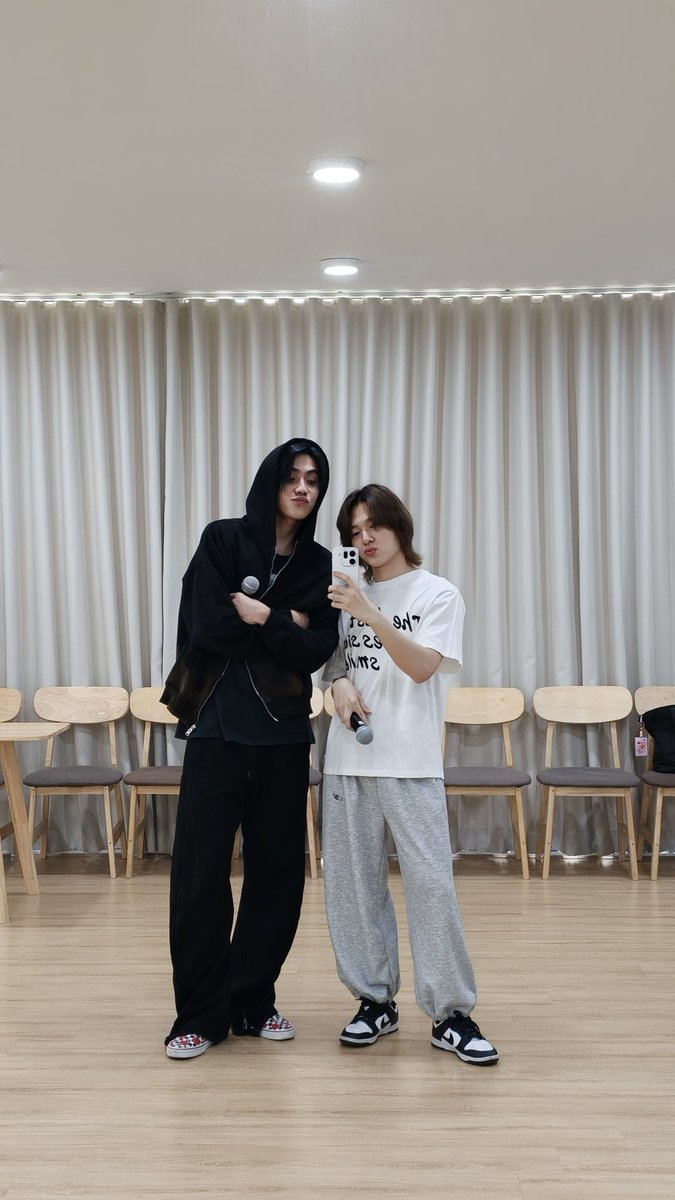 mamiiyook's tweet photo. @CwrNew กรี้ดดดดดด เอามาน้าาาาา https://t.co/HUyfQRikt0