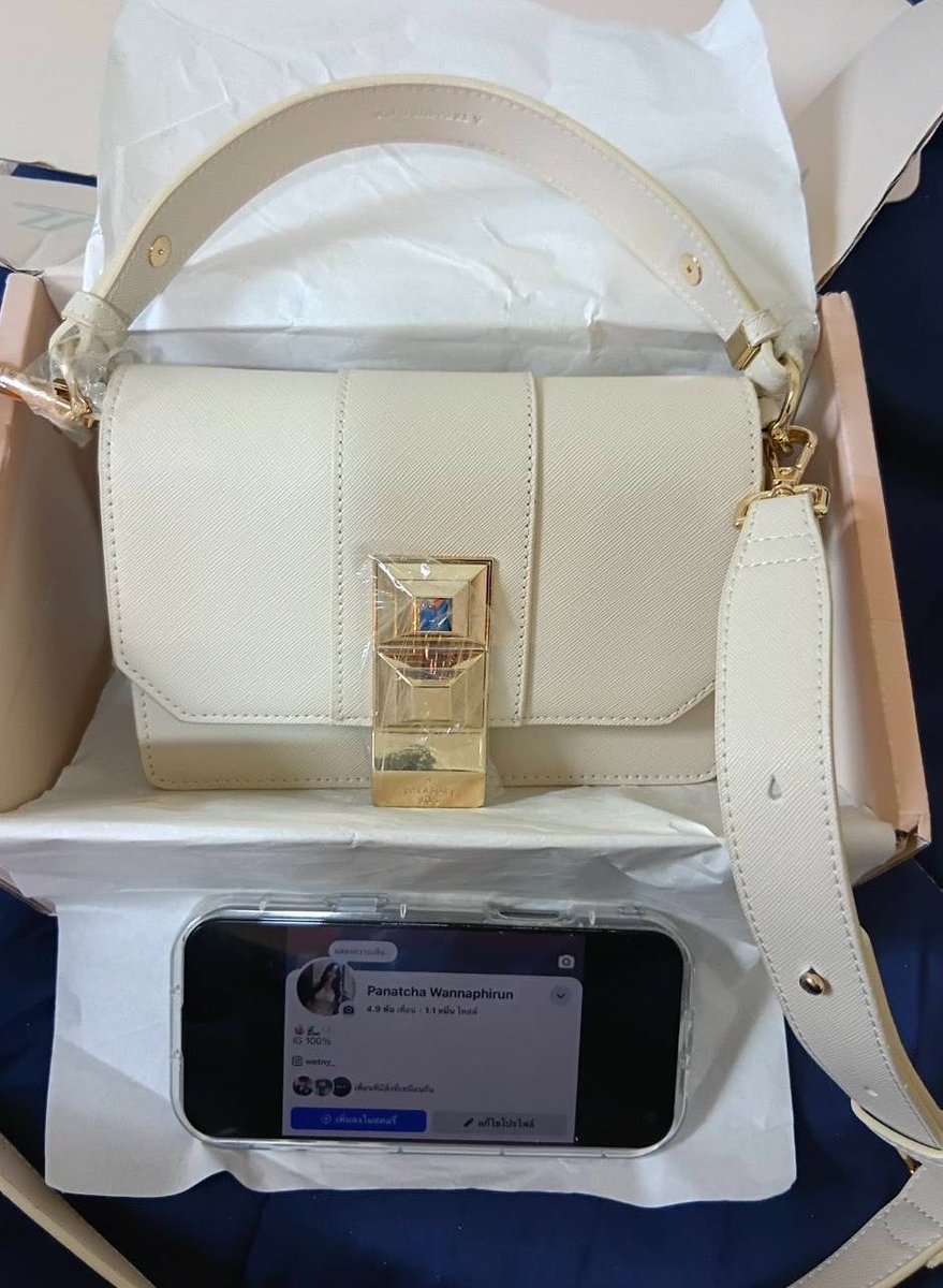 haruka_0077's tweet photo. ATB สี vanilla layer s มีกล่อง 1,950 รส พร้อมโอนลดได้ค่ะ

#ส่งต่อเครื่องสำอาง #ส่งต่อกระเป๋า #atreasurebox #ส่งต่อคสอ #ส่งต่อน้ำหอม #ส่งต่อเสื้อผ้า https://t.co/u2O84EzCrE