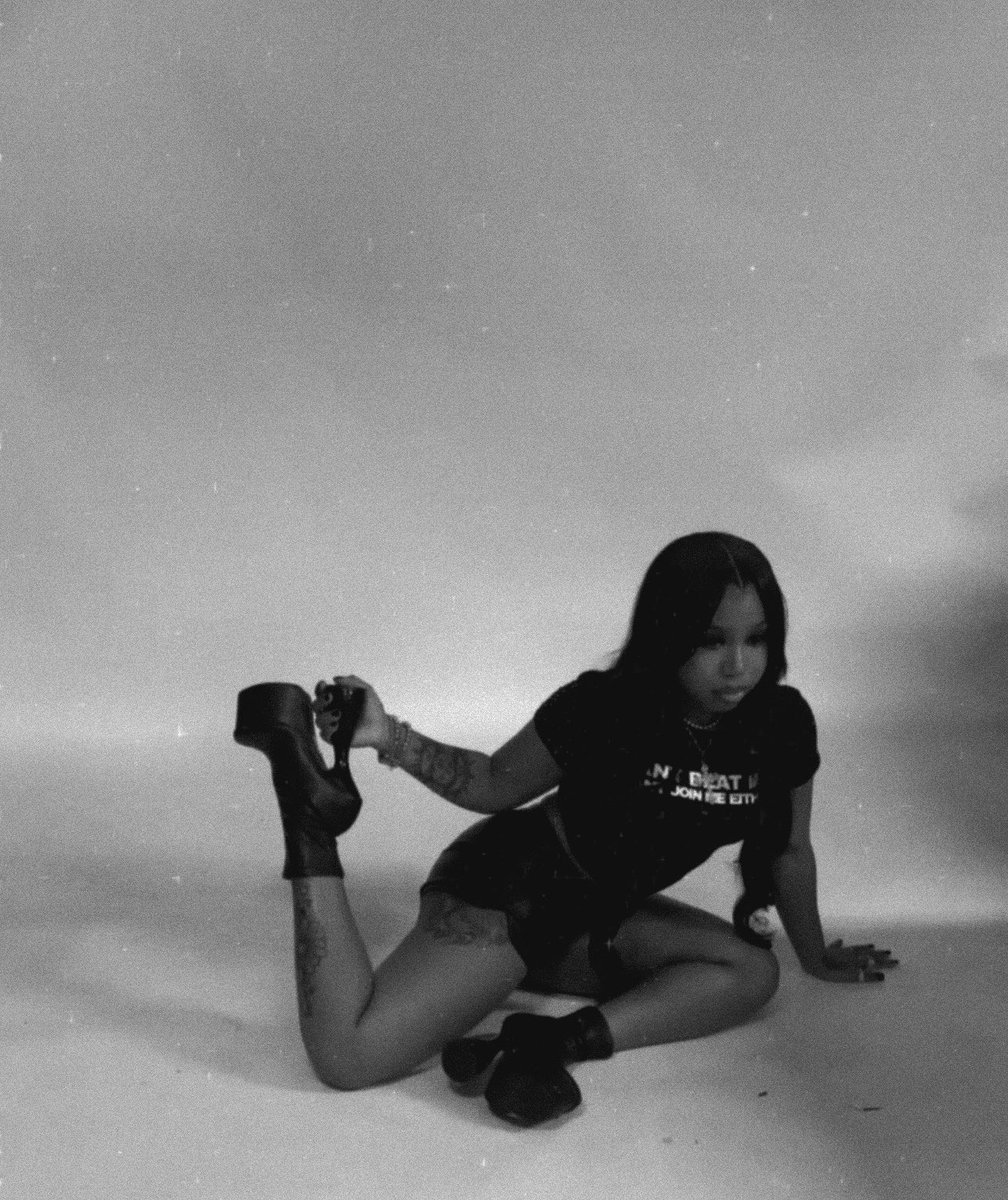 itisjaylo's tweet photo. I love being behind the camera 🎥 https://t.co/Y8RbxXOVV8