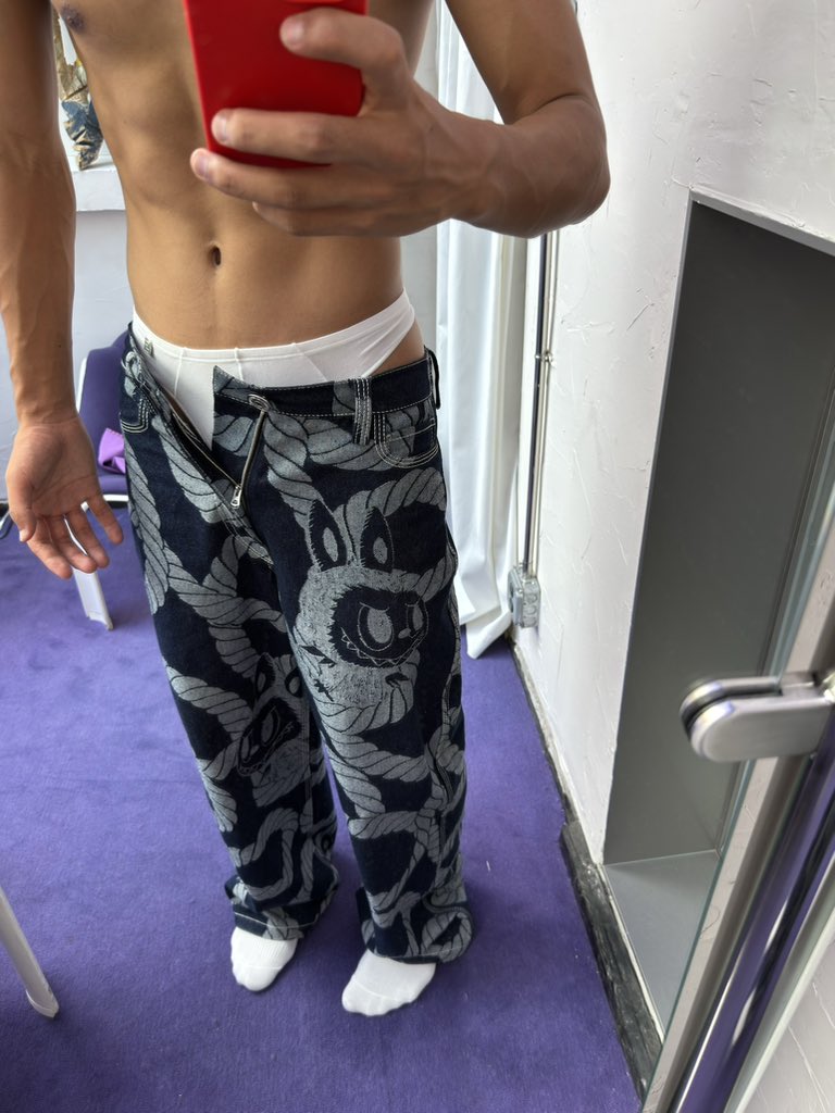 杨增一 tweet media
