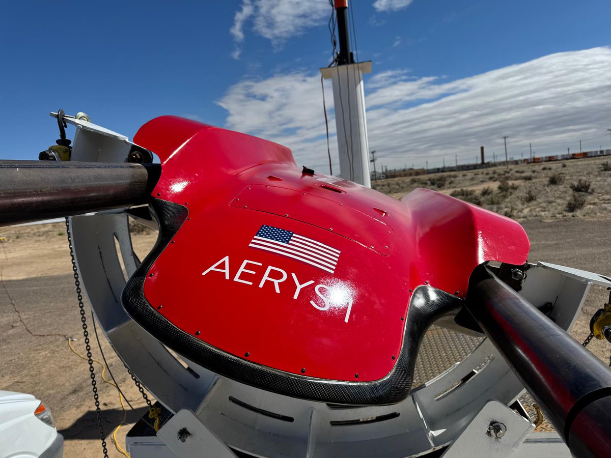 swisspod's tweet photo. 💥 #AERYS1 hit speeds 97% of European rail and 99% of US rail services never reached. And we’re just getting started 💪

#Hyperloop #TeamSwisspod https://t.co/cbNHO9WtxC