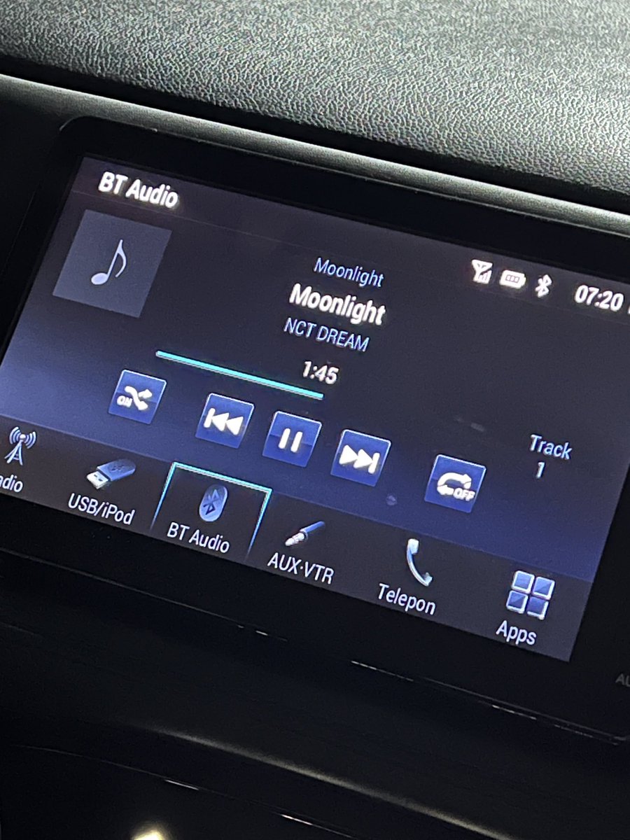 Novichdra tweet media