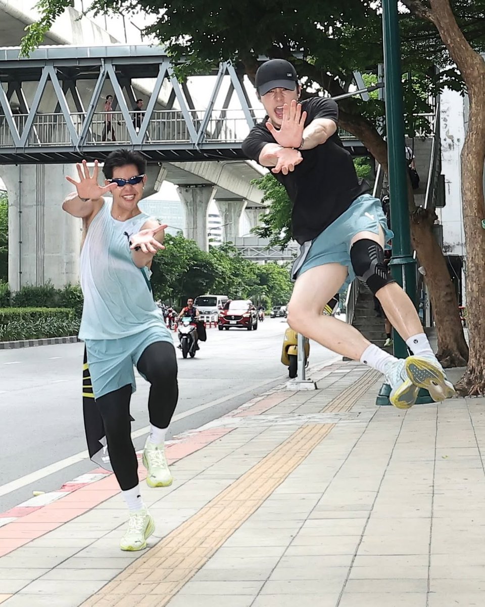 cAlex_BillyBabe's tweet photo. Wow..Wow..Billy is a real jumping Puma🔥🔥🔥🖤✌️Super👌
@bbil1ypn
IG: Bbil1ypn / update
💬Run through the chaos.
.
.
.
.
#TOOFAST
#DEVIATE4
#PUMATH
#PUMATOOFASTxHEY
#heycoffee
🔗https://t.co/m3iReca1ZP https://t.co/U0UQkyCKBl
