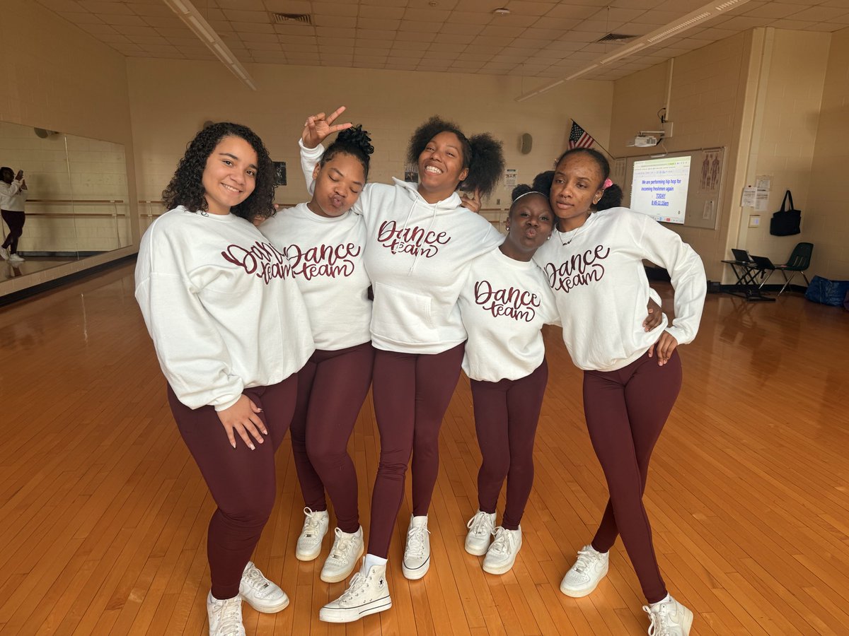 EFADANCE's tweet photo. Last performance of the school year ♥️🤍 https://t.co/2Y4sNoZtTn