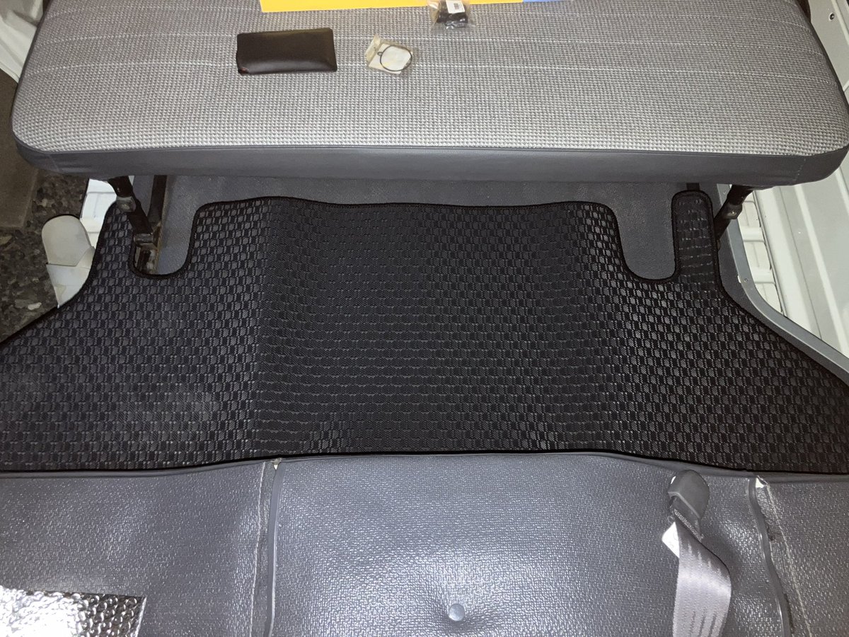 cotaro_1368's tweet photo. おう専用品買うたのに合わへんやんけ https://t.co/oXp5N6XK8v