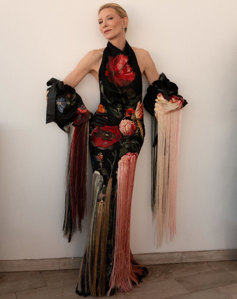 CateBlanchetti's tweet photo. Proof that Cannes film festival is Cate Blanchett’s personal Met Gala https://t.co/78dqPwlUUH