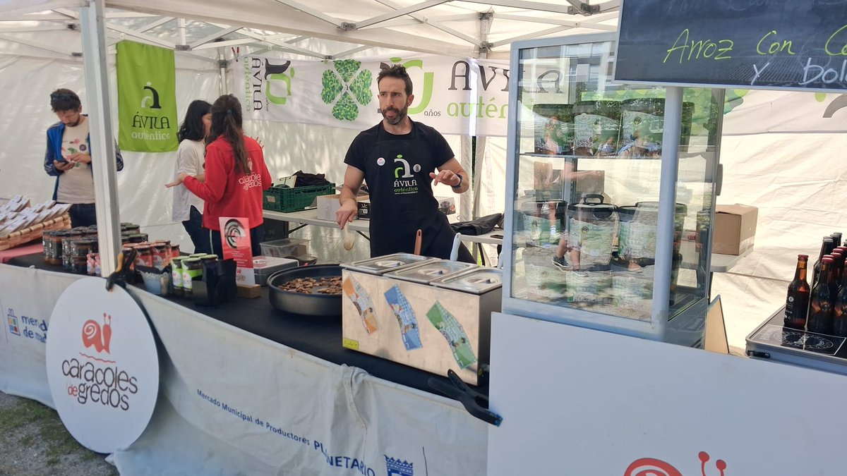 Avilaautentica1's tweet photo. El domingo celebramos la última jornada de la temporada en el @M_Productores  💚

Gracias a todos los que habéis hecho de este espacio un punto de encuentro para el producto local y el sabor auténtico.

Con nosotros estuvieron:
💚 Hidromiel Decuria
💚 Granjas Ibai
💚 Tierra Campesina
💚 Caracoles de Gredos

¡Hasta la próxima! 🙌

#ÁvilaAuténtica