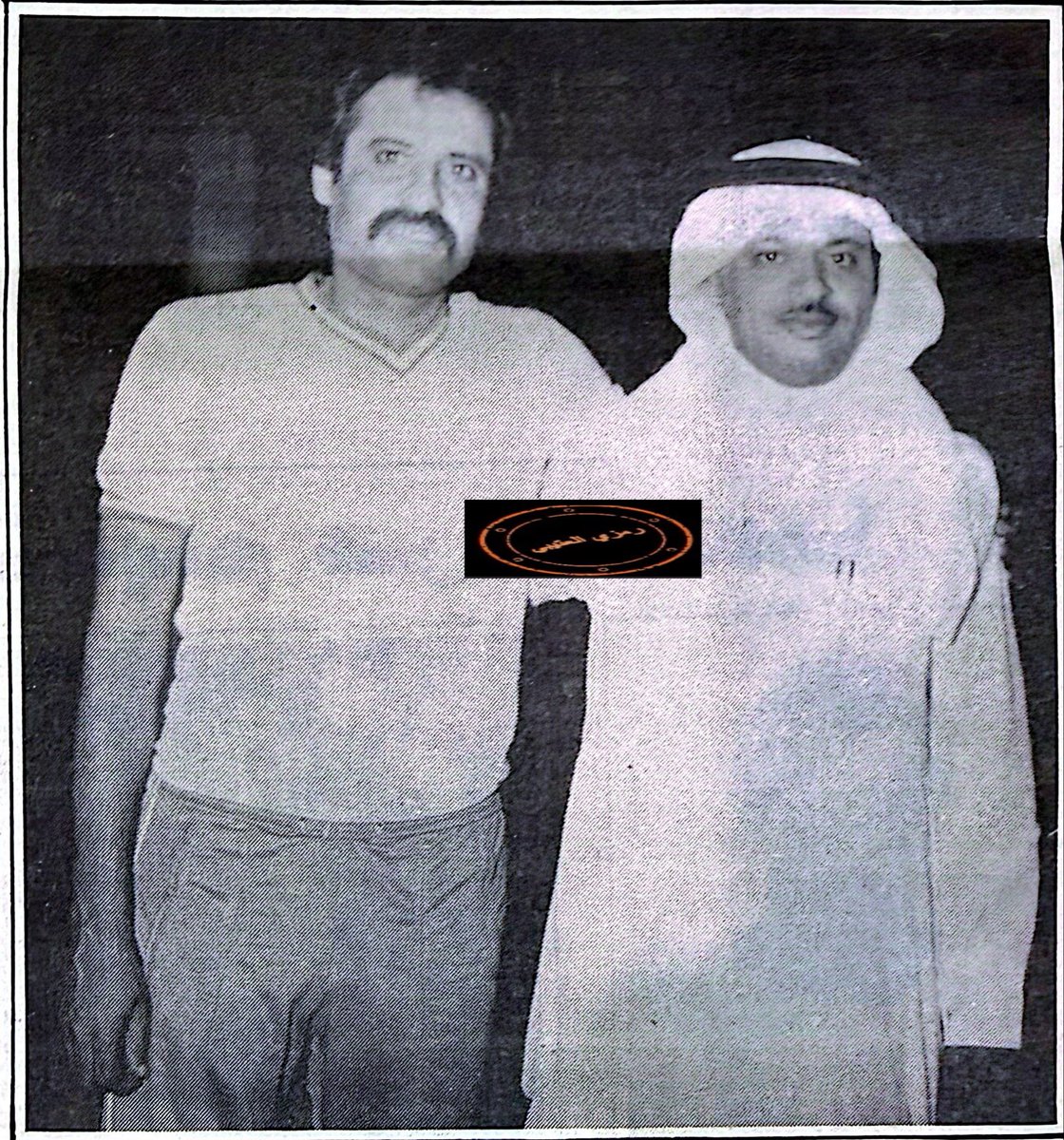 maqaty's tweet photo. 1985/1405
إداري 
الأخضر 
الاستاذ #محمد_جابر_الحيدري 
مع 
ابو إبراهيم 
مدربنا الوطني #خليل_الزياني 🇸🇦🇸🇦 https://t.co/xaOu27j7Su