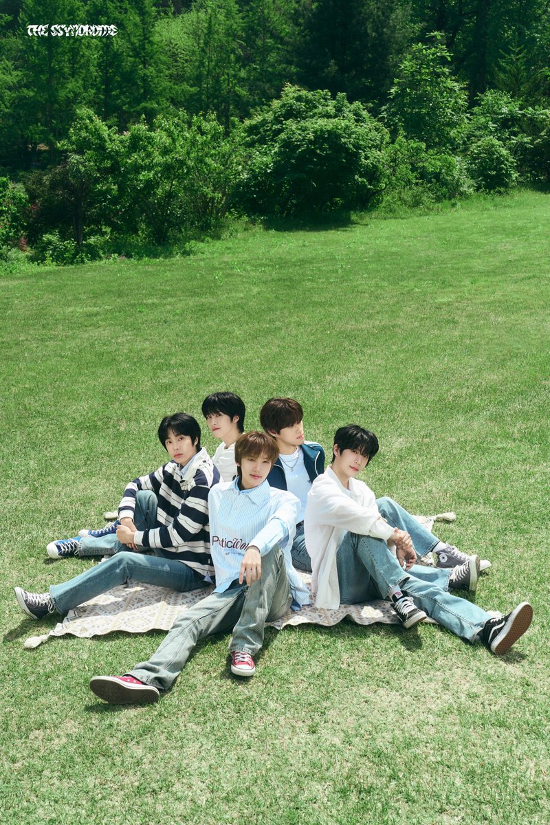 UpdateKBoys's tweet photo. A THE SSYNDROME divulgou fotos conceituais para o seu single digital "My First Love", que sairá no dia 21 de maio.
#THESSYNDROME #더씬드롬
#별빛이_머무는_곳 #My_First_Love https://t.co/w0oFrL94cN