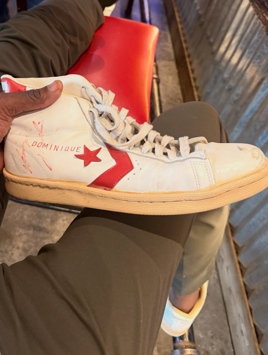 Complex Sneakers tweet media