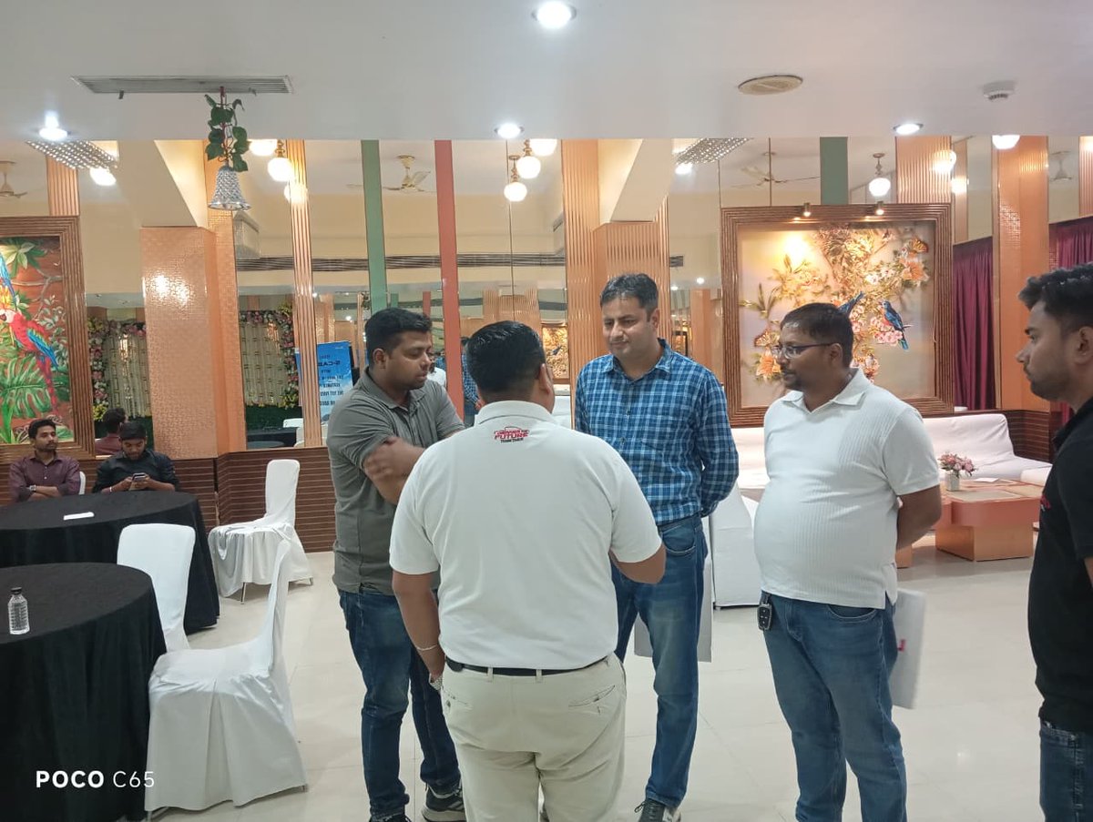IsuzuIndia's tweet photo. Customer Meet conducted at Ghaziabad by Paramount Isuzu, showcasing the powerful and reliable ISUZU S-CAB. Customers explored the vehicle features, performance, and utility while interacting with our product range.
#Isuzu #IsuzuIndia #SCAB #SCABZ #CustomerMeet #Ghaziabad https://t.co/Bh1iIwT907