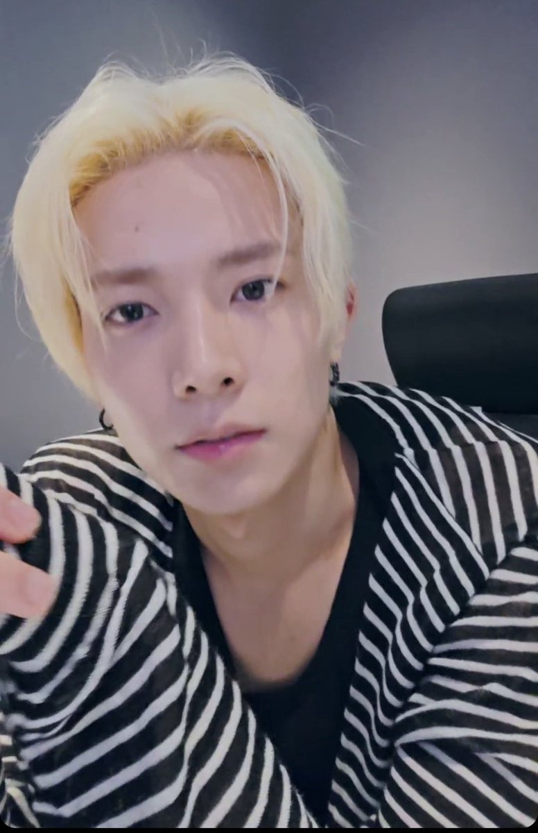 step⁷ – seeing enhypen & Koe lover★ tweet media