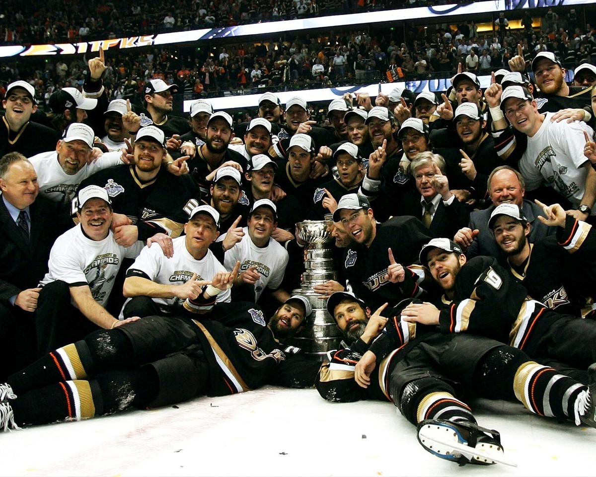 GoEternalFan's tweet photo. #OTD in 2007, the Anaheim Ducks opened the Stanley Cup Final with the kind of win that sets the tone for a championship run.

Game 1 against Ottawa was not a runaway. It was a test.

The Ducks trailed in the third period before Ryan Getzlaf tied the game and Travis Moen scored the winner with less than three minutes left. Anaheim took the opener, 3-2, and started a series that would end with the franchise’s first Stanley Cup.

Those are the games fans remember differently.

Not just because their team won, but because of how it felt while it was happening. The nerves. The noise. The belief that maybe this team had something special.

Championships are remembered for the final celebration.

But fans carry the moments that made them believe it was possible.