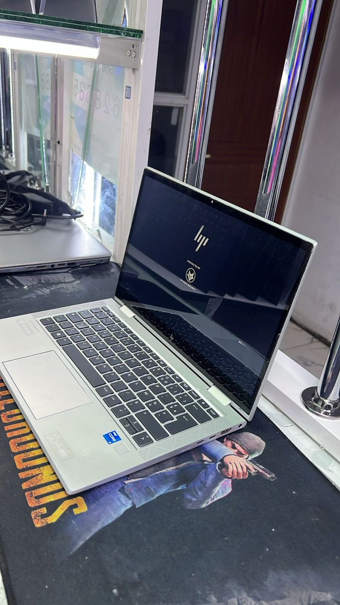 Evtechdigital's tweet photo. Hp Elitebook 830 g8
Core i7
16gb ram
512gb ssd
Touch,x360
11th generation 
Speed upto 4.0ghz
Windows 11pro&amp;office
13inch
Ksh:60,000

Contact:0798638690
We deliver countrywide 

We are at Bazaar plaza,9th flr,WingB,suite B919,Nairobi. https://t.co/xLU4ciqZ5f