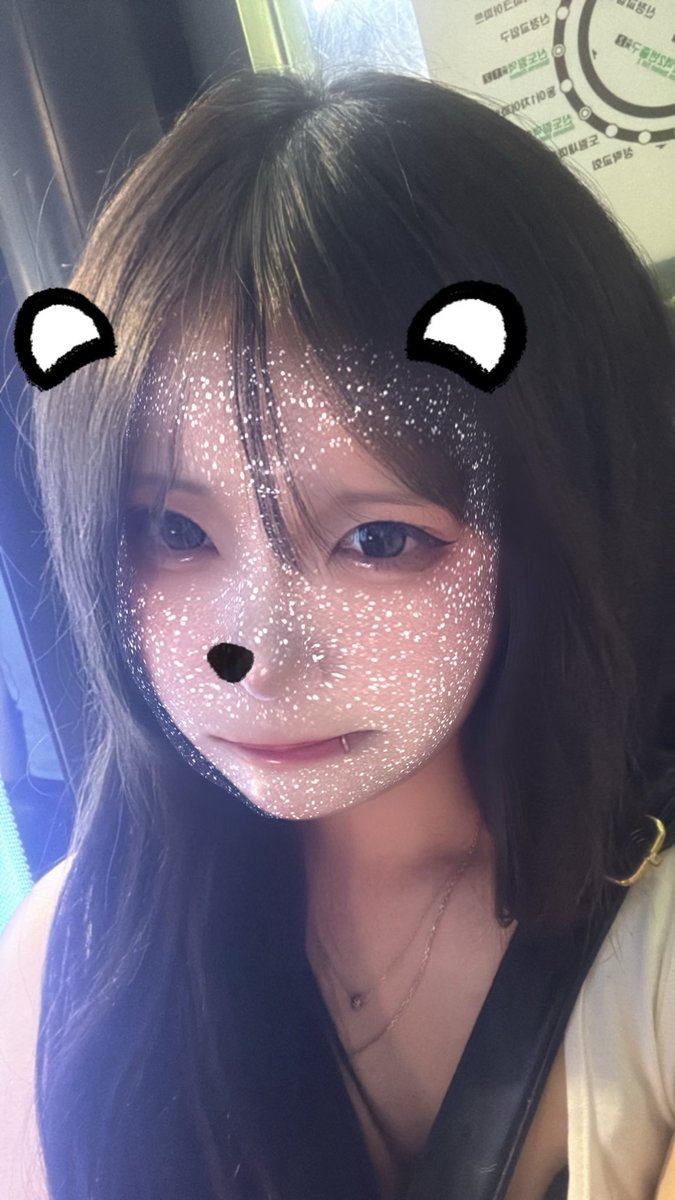 はこ tweet media
