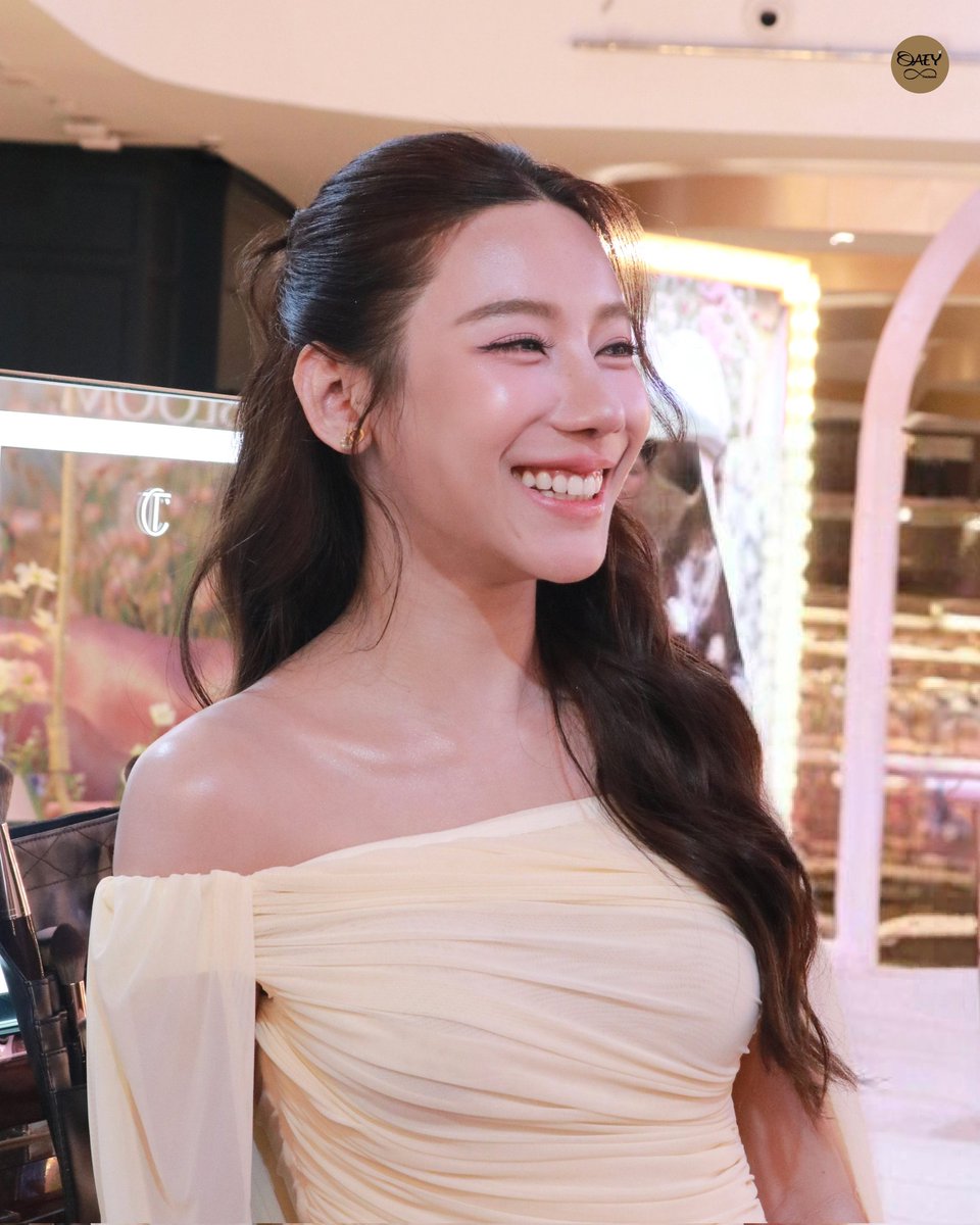 Oaey.ponchanok Official tweet media