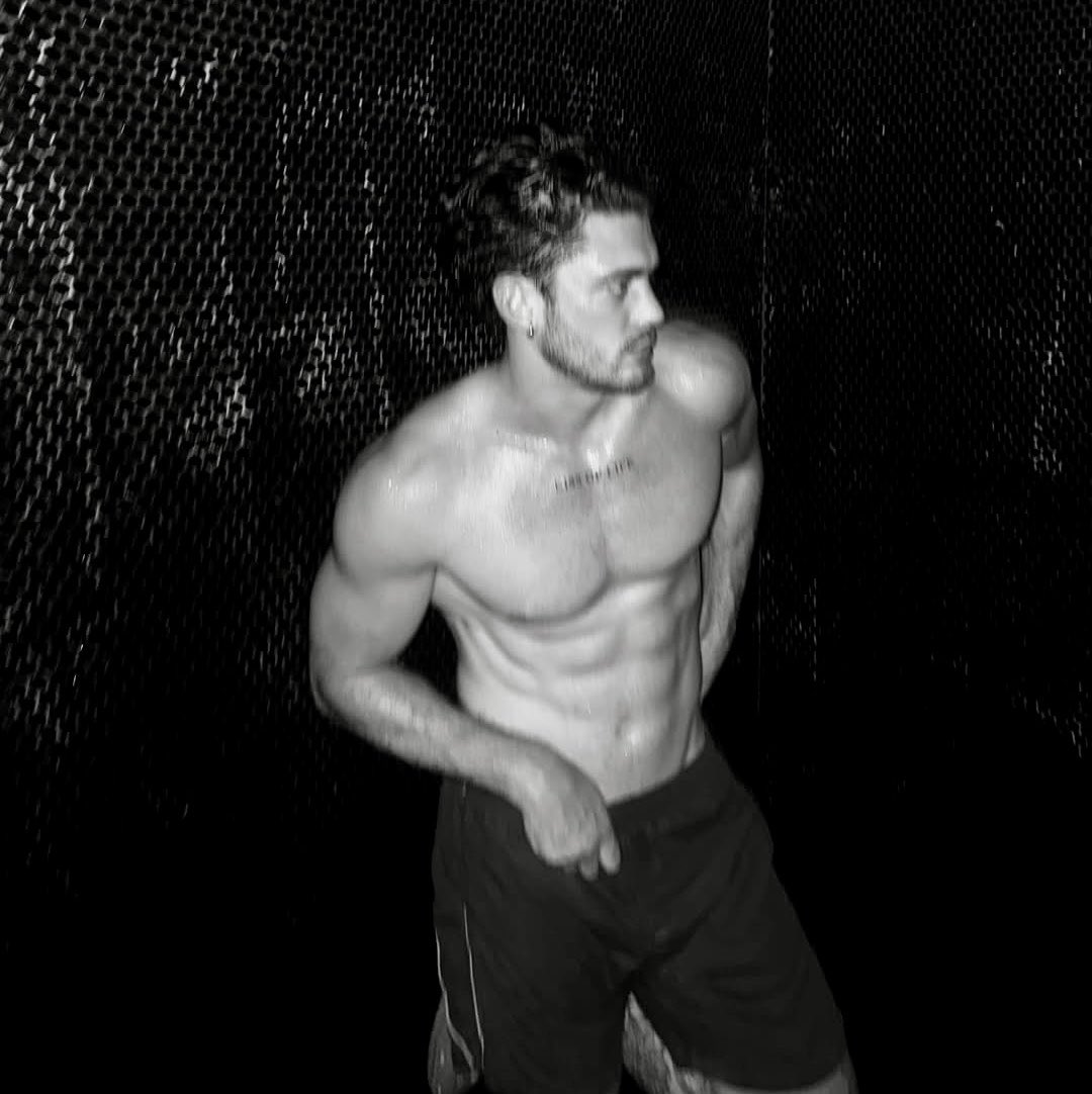 harsiness's tweet photo. HOT HOT HOTTTT https://t.co/ASClGrAwoJ