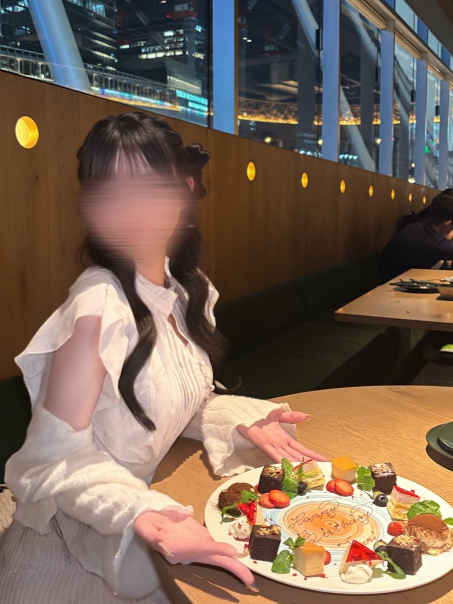 じゅ♡₊⁺ tweet media