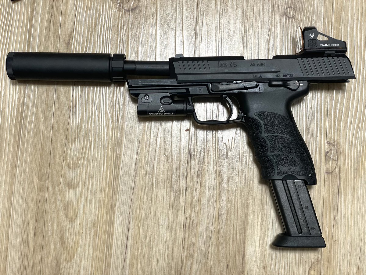 8700_f's tweet photo. 東京マルイ HK45 TACTICAL

いっぱいつけてのせた

か っ こ い い https://t.co/TRtfEhVWH6