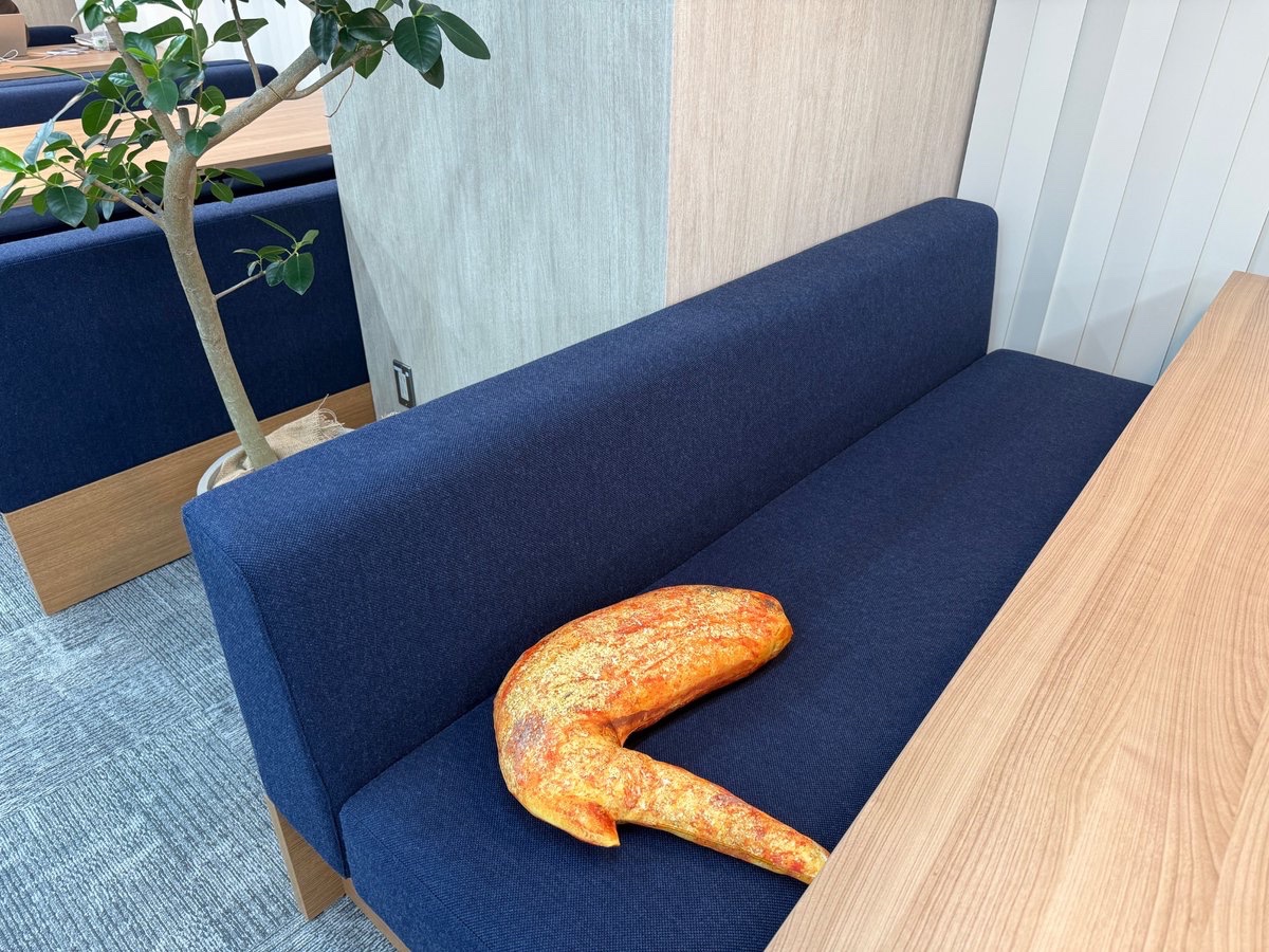 世界の山ちゃん 手羽先 クッション 世界の山ちゃん 鳥男 on X: 