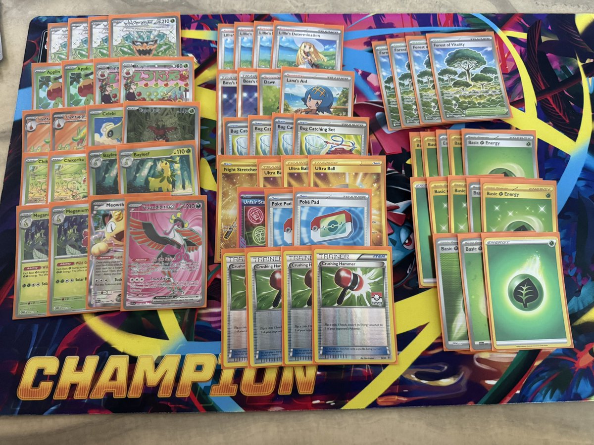 ArmandoArce_02's tweet photo. Won my 3rd straight undefeated challenge with Hydrapple 🍎 Hammers🔨  and a Phantasmal Flames Booster Box ($470). If Pult can do it then why not? Lol https://t.co/3XCuR46jBY