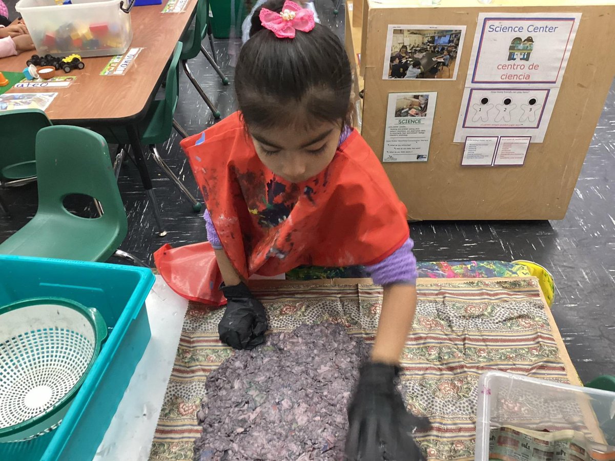 32K151's tweet photo. Pre-K creating paper using newspapers and water. https://t.co/kZzAbs6lxV