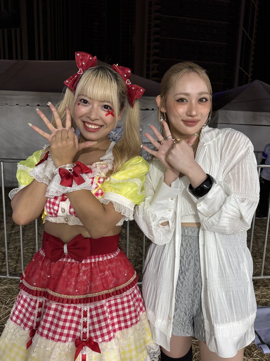 元アンジュルムの 佐々木莉佳子ちゃんと前夜祭ぶりにお会いしてお写真