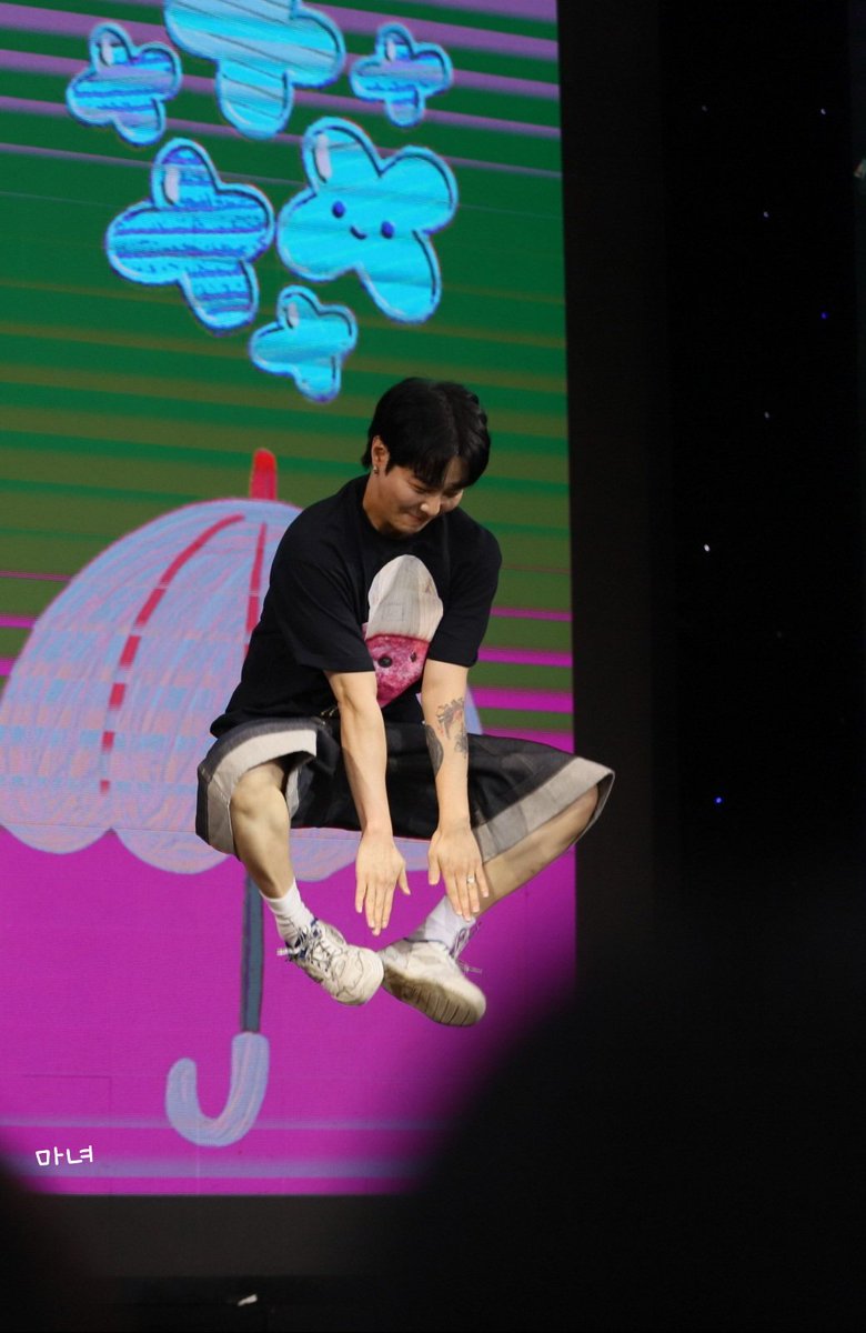마녀 tweet media