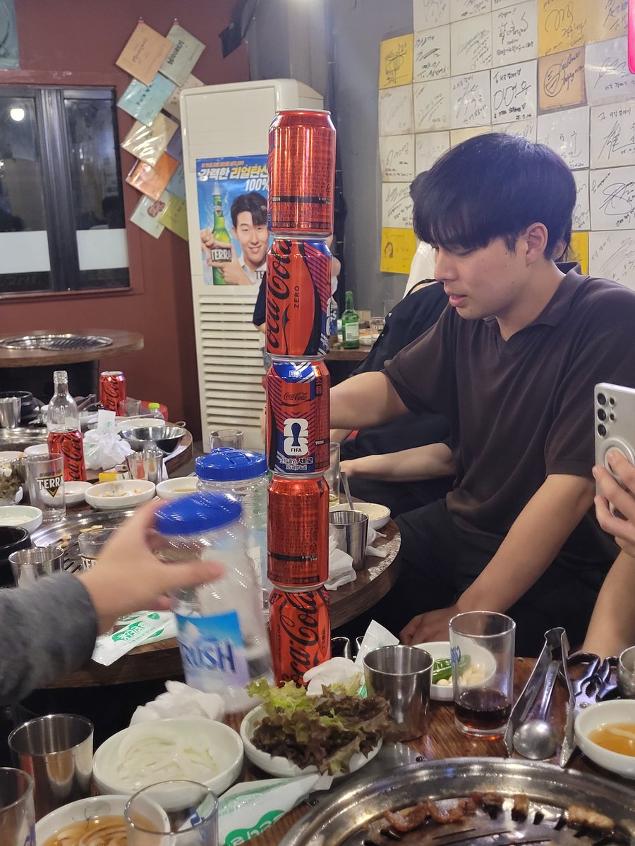 아야데 tweet media