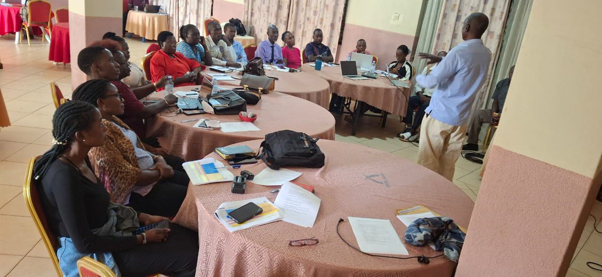 afrocab_hiv's tweet photo. In Wakiso, Uganda, @afrocab_hiv brought together AHD stakeholders to finalize the THRIVE community interventions transition plan designed to support institutionalization into national systems to ensure continuity, ownership, and sustainability as the project approaches close-out.

Officiated by @WatitiStephen-Vice Chair, AHD Technical Working Group @MinofHealthUG , Uganda AIDS Commission Commissioner, and #AHD Ambassador.

Because sustained progress on AHD depends on ownership. These interventions live beyond the project when they’re embedded in systems, driven by local ownership, and built to last. #AHD #THRIVE