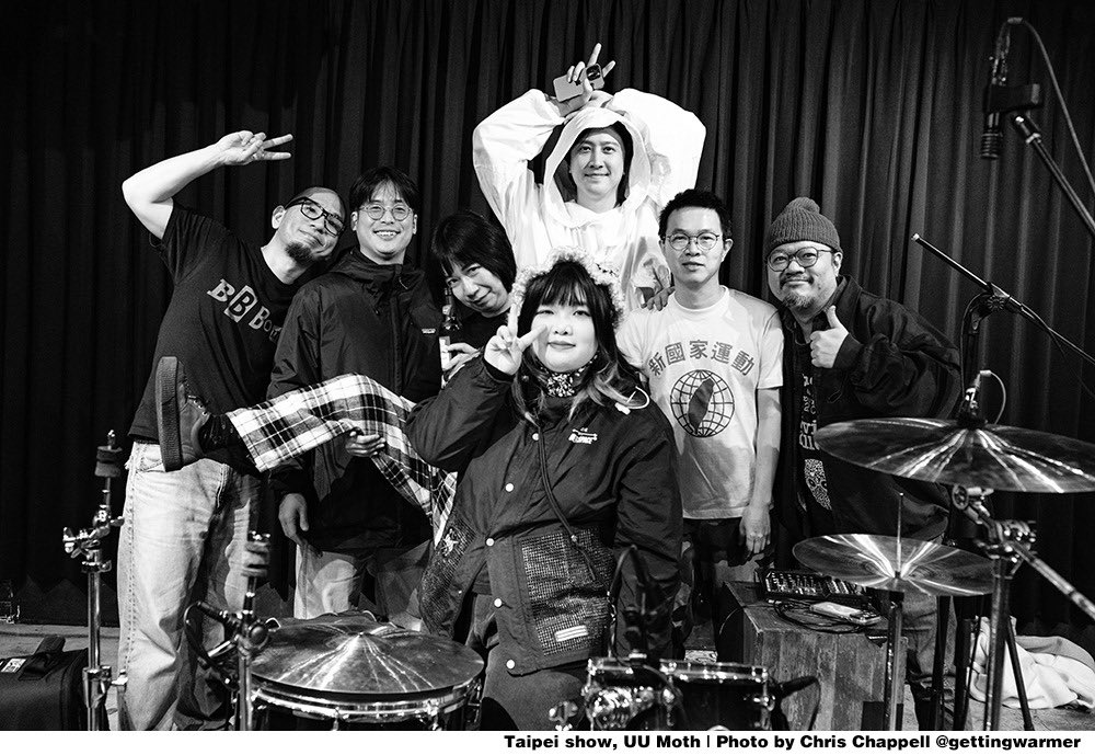 JDBGrecords's tweet photo. 美國龐克DIY 雜誌－Razorcake/Gorsky Press, Inc.
來台灣做的報導紀錄，今年三月在樂悠悠之口 光復南地下肉羹物語，記者主要是來看BB彈 也剛好紀錄了少年A跟堯虫 四重奏，文中很榮幸國外龐克圈常常有人提到來台灣要看一下BB彈表演，有種必比登美食的感覺！

報導連結
https://t.co/9w8HuNcpcB https://t.co/cTMtpoaQWE