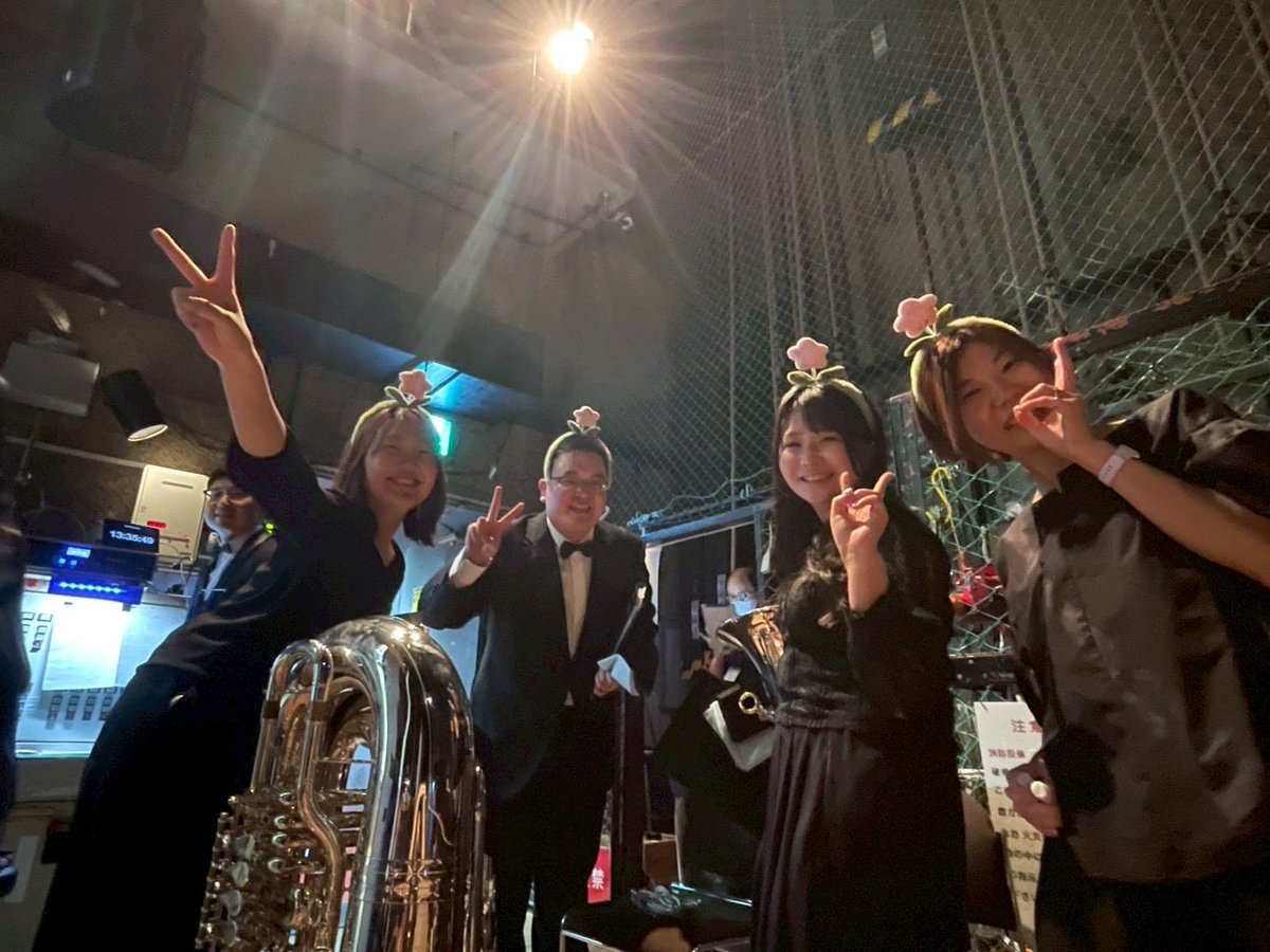 Pastorale2016's tweet photo. ＼ 定期演奏会を振り返ります🙋‍♀️ ／
当日の様子を写真と合わせてお届け！📸
【Part4 プレコンサート編】
各チーム練習を重ねて本番を迎えました✨

団員募集中です🙇‍♀️
⚠️見学の受け入れは5月末で一旦締切予定です。
ぜひこの機会に見学へお越しください👇
https://t.co/06D78EIBqP

#団員募集 https://t.co/8SIZ2NF6Ne