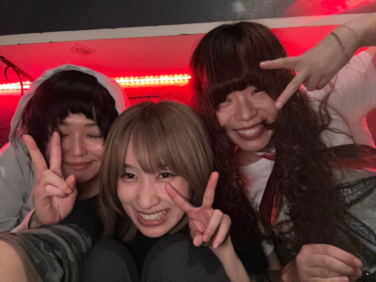 yabi（到着) 今日はYABI姉達とYABI YABIしてきた✊ 楽しかったーーー！！ありがとう