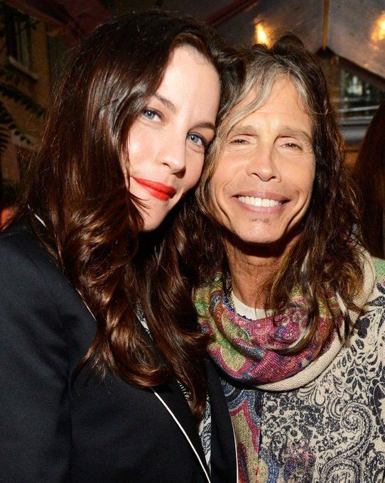 Classic Rock In Pics tweet media