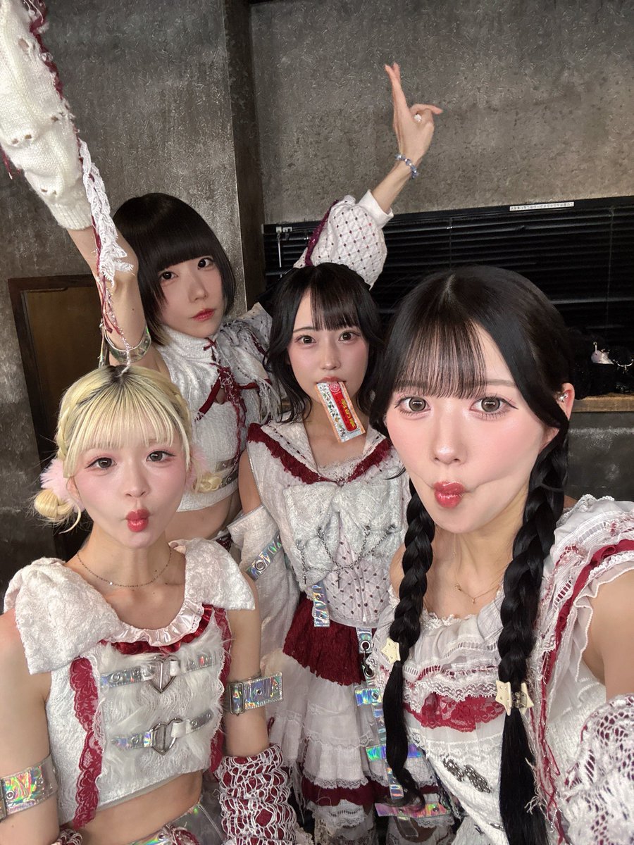 RePLAY(リップレイ) tweet media