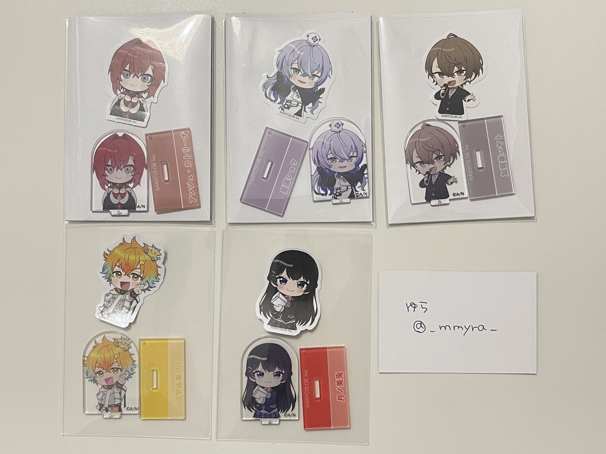 _mmyra_'s tweet photo. 【交換】にじさんじ チョコエッグプラス 第1弾 第2弾 クリアスタンド ダイカットシール

《譲》 1枚目
《求》 2枚目 (👑＞🌱1点)

※🌱含む纏めての交換優先
※🚺は比率違いの交換可能(当方🚺2点)
※郵送交換希望
検索からでもお気軽にお声かけください。 https://t.co/bDasvKGrK7