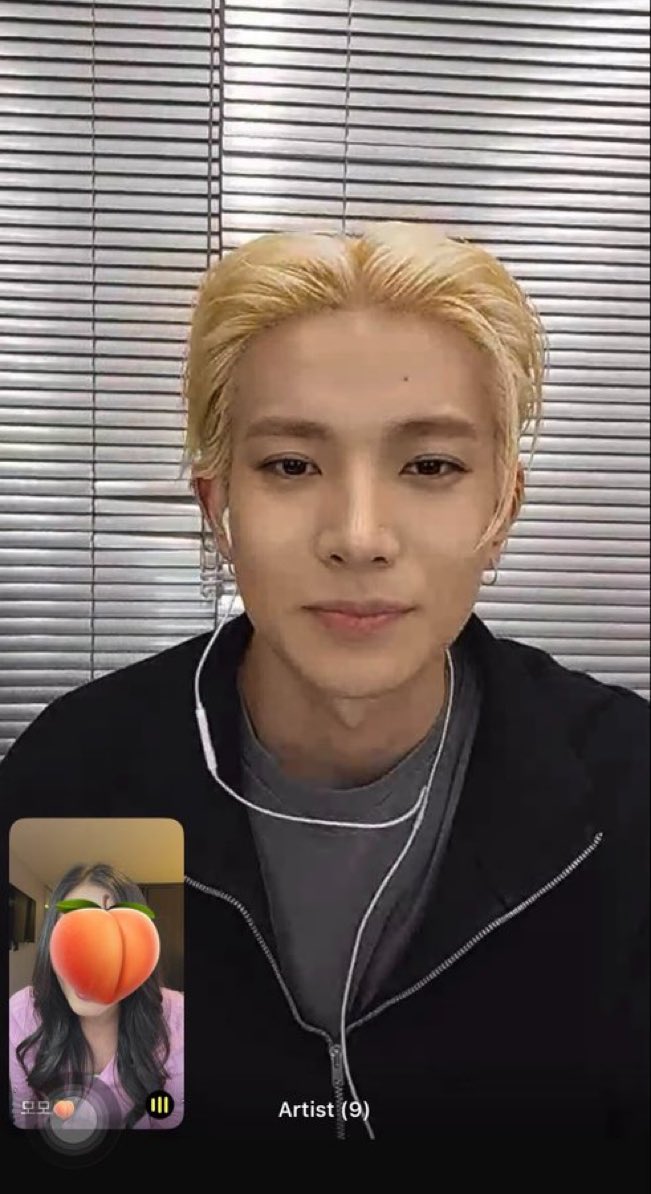 모모🍑 tweet media