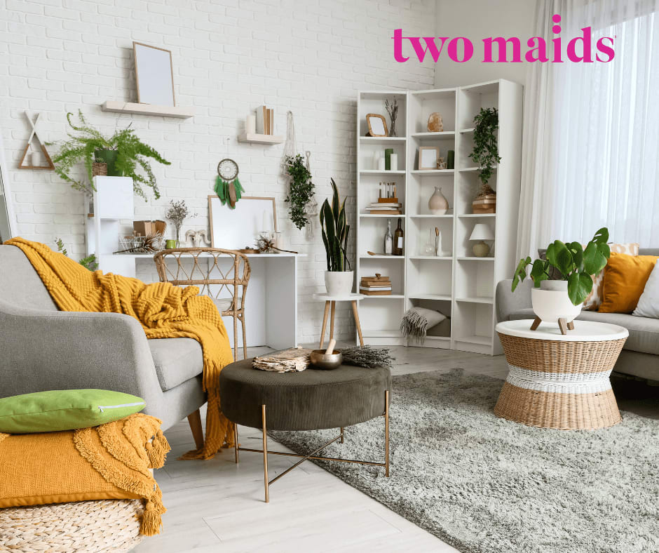 Two Maids tweet media