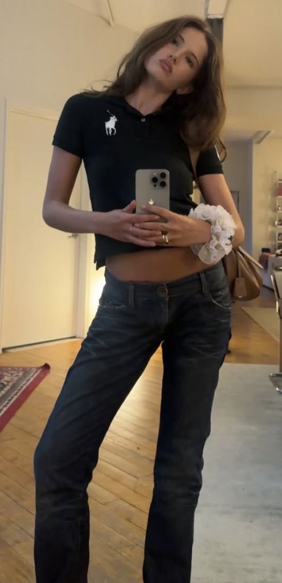 rosie tweet media
