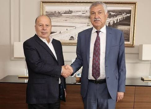 AliDemircali's tweet photo. Adana Büyükşehir Belediye Başkanımız Zeydan Karalar’a geçirmiş olduğu ameliyat nedeniyle geçmiş olsun dileklerimi iletiyor, en kısa sürede sağlığına kavuşmasını temenni ediyorum. https://t.co/m5oOSR4Lf8
