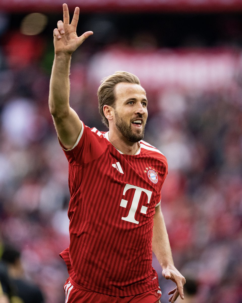 FCBayernEN's tweet photo. The top scorer for the third year in a row! 👏 https://t.co/QXPAT0CBBX