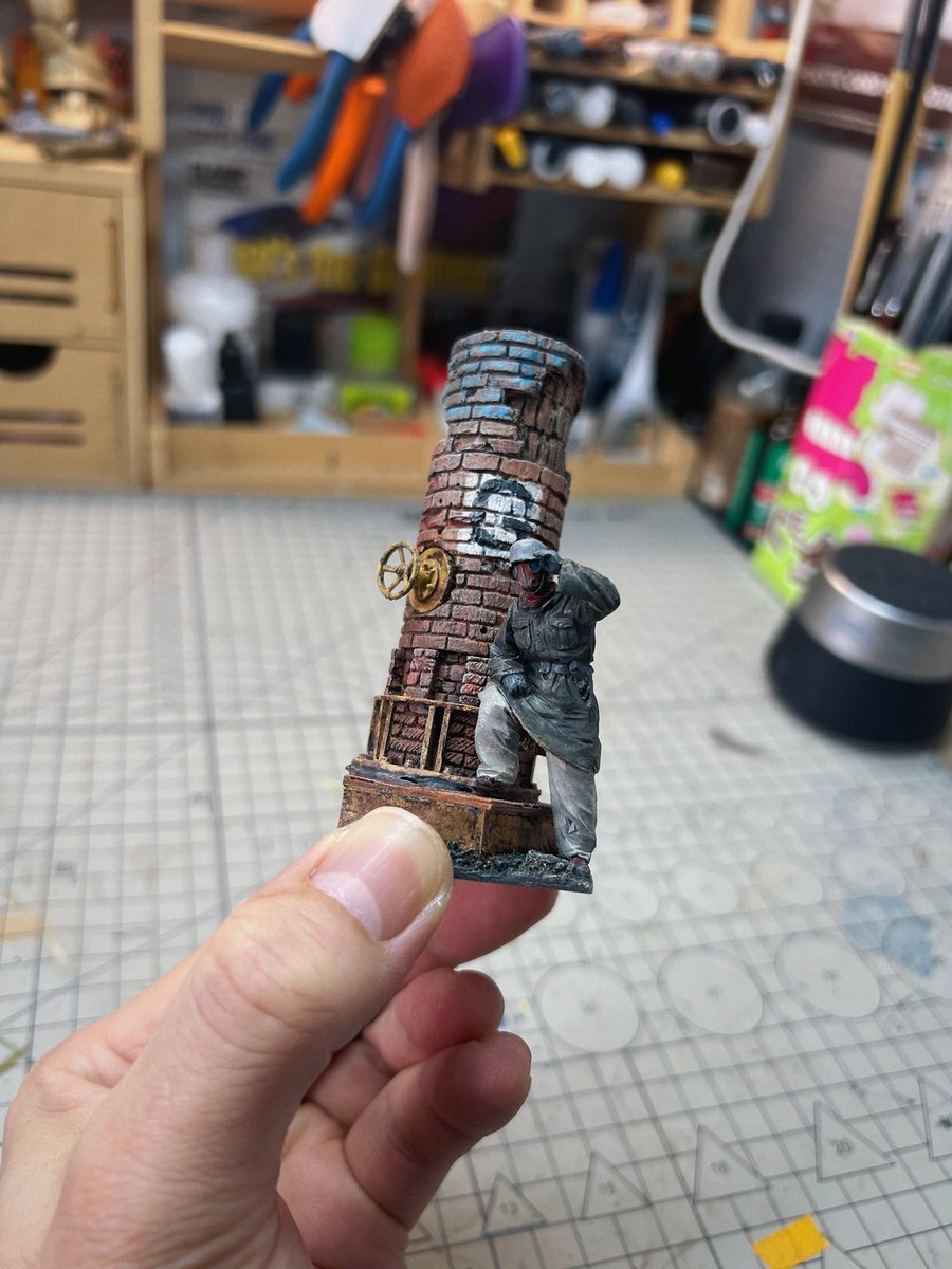 HCamren17841's tweet photo. 初めて小スケールモデルに挑戦してみました。
とても楽しく、制作の楽しさを実感できました✨
#ミリタリーモデル #スケールモデル #ジオラマ #模型製作 https://t.co/4Uyo7VVFol