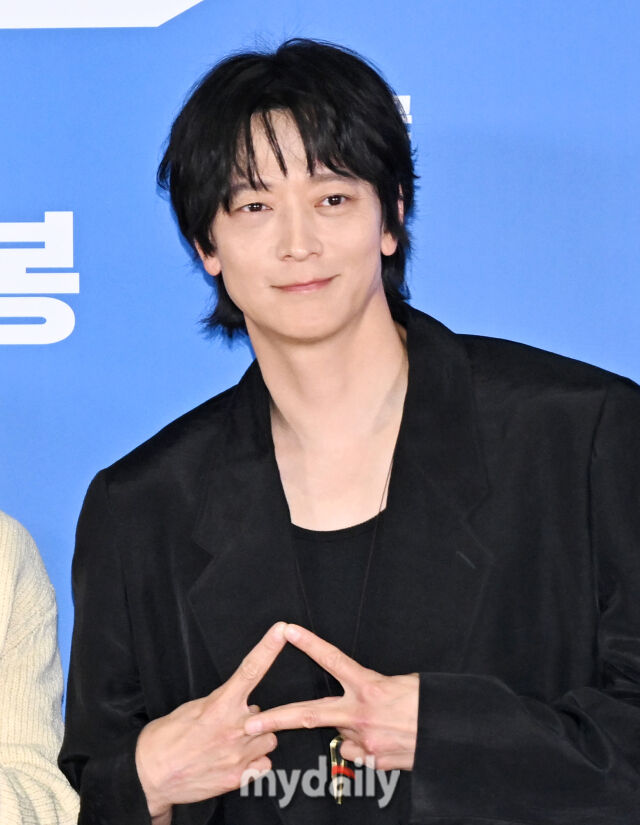 강미 tweet media