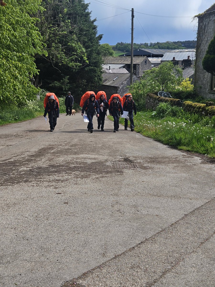 SharplesDofE's tweet photo. It's a wrap...well done to all our Silver @DofE students who absolutely smashed their practice expedition @SharplesSchool @DofEGMTeam https://t.co/3icY1R08zz