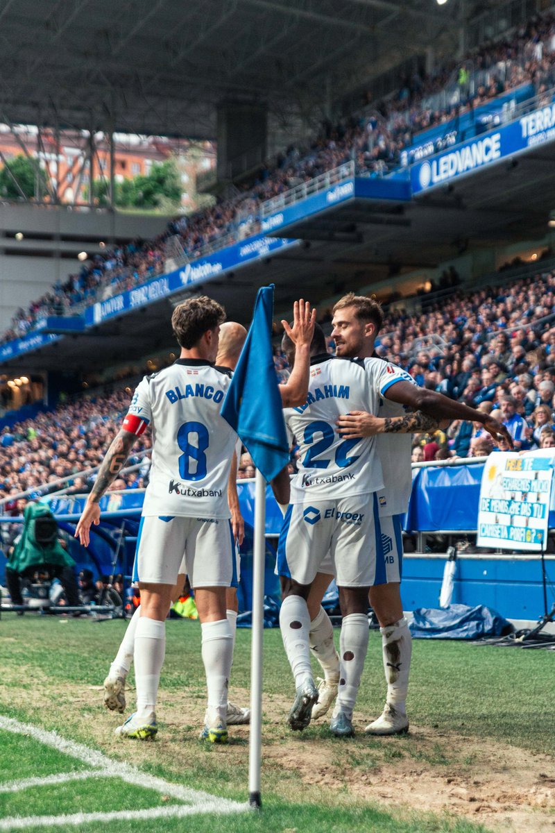 Antonio_6Blanco's tweet photo. Todo merece la pena para poder decir que 𝐄𝐋 𝐆𝐋𝐎𝐑𝐈𝐎𝐒𝐎 𝐄𝐒 𝐃𝐄 𝐏𝐑𝐈𝐌𝐄𝐑𝐀!!!!

Orgulloso de este equipo. 𝐆𝐎𝐀𝐙𝐄𝐍 @Alaves!!!! 💙🤍#GoazenGlorioso https://t.co/eMptUoe2Vt